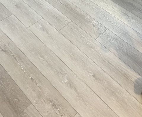 Image depicting the Service Vinyl Plank Flooring